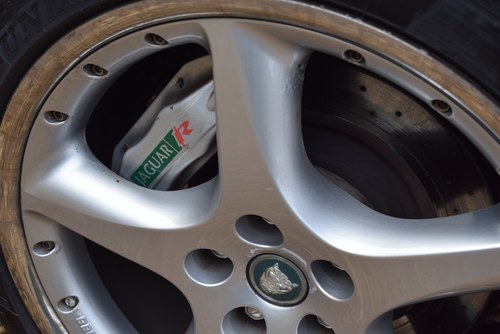 2004 Jaguar XKR 4.2 Supercharged Convertible In vendita (immagine 51 di 113)