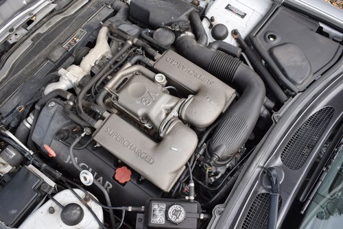 2004 Jaguar XKR 4.2 Supercharged Convertible In vendita (immagine 78 di 113)