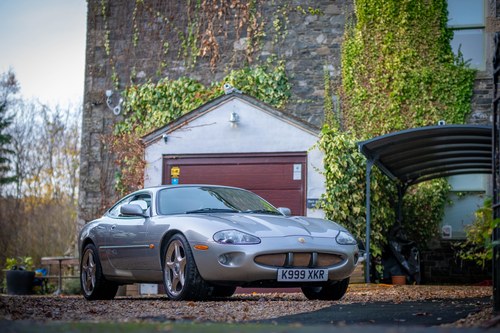 1999 Jaguar X100 XKR For Sale (picture 1 of 232)