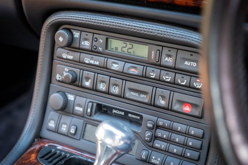 1999 Jaguar X100 XKR For Sale (picture 73 of 232)