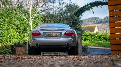 1999 Jaguar X100 XKR For Sale (picture 2 of 232)