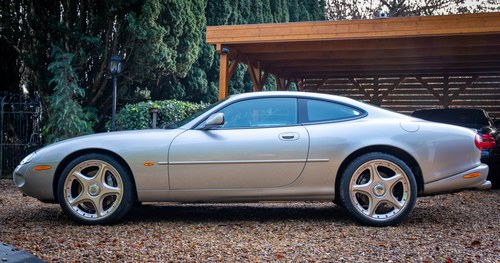 1999 Jaguar X100 XKR For Sale (picture 14 of 232)