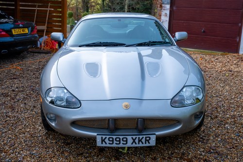 1999 Jaguar X100 XKR For Sale (picture 10 of 232)