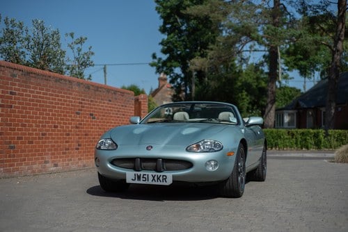 2001 Jaguar XKR Convertible For Sale (picture 9 of 171)
