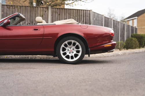 2002 Jaguar XKR Convertible In vendita (immagine 109 di 146)