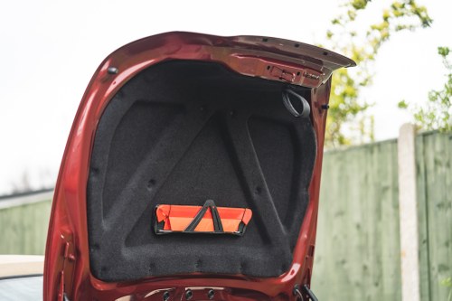 2002 Jaguar XKR Convertible In vendita (immagine 75 di 146)