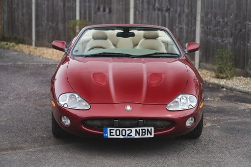 2002 Jaguar XKR Convertible In vendita (immagine 9 di 146)