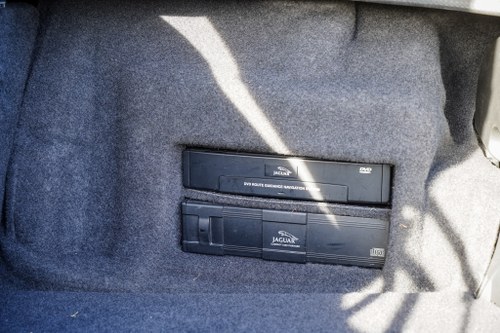 2003 Jaguar XKR Convertible zum Verkauf (Bild 71 von 144)