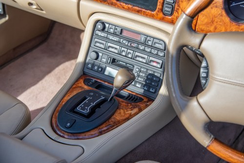 2003 Jaguar XKR Convertible zum Verkauf (Bild 43 von 144)