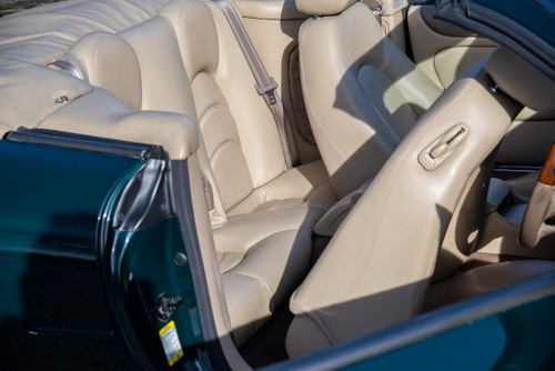 2003 Jaguar XKR Convertible zum Verkauf (Bild 34 von 144)