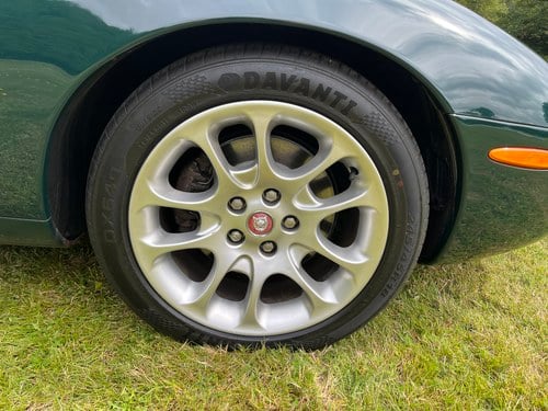 2000 Jaguar X100 XKR Coupe à vendre (picture 9 of 77)