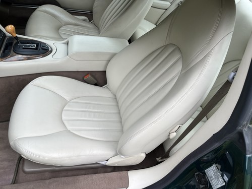 2000 Jaguar X100 XKR Coupe à vendre (picture 15 of 77)