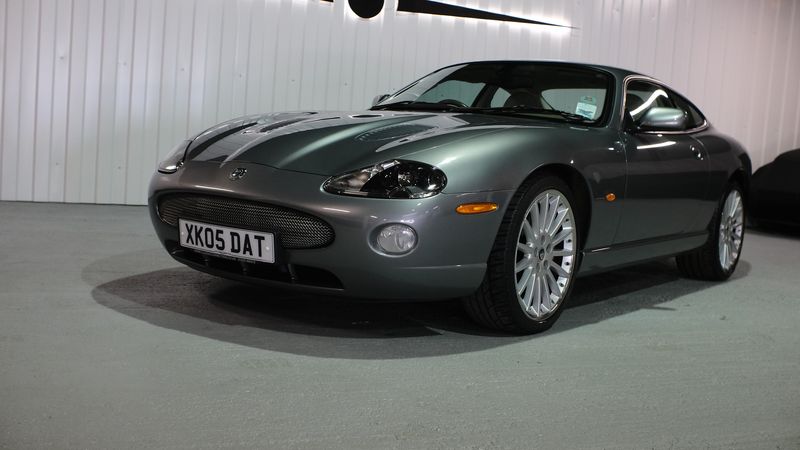 2005 Jaguar XKR Supercharged For Sale (picture 1 of 215)