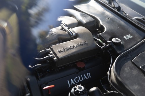 2000 Jaguar XJR V8 Auto In vendita (immagine 199 di 233)