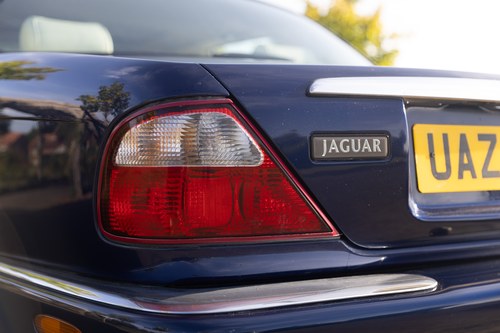 2000 Jaguar XJR V8 Auto In vendita (immagine 124 di 233)