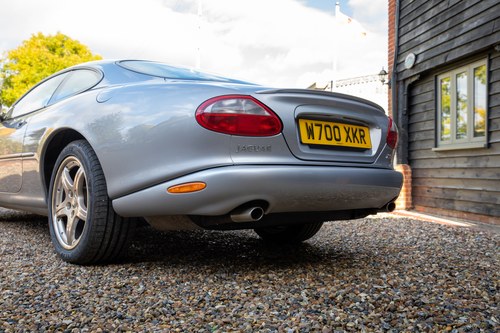 2000 Jaguar XKR For Sale (picture 104 of 158)