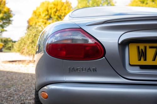 2000 Jaguar XKR For Sale (picture 105 of 158)