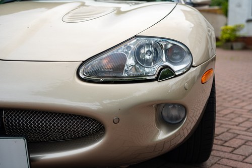 2000 Jaguar XKR In vendita (immagine 75 di 126)