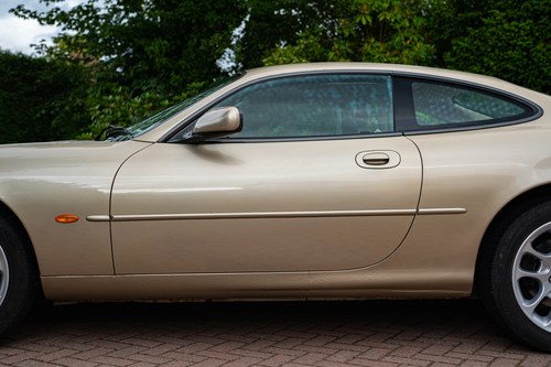 2000 Jaguar XKR In vendita (immagine 89 di 126)