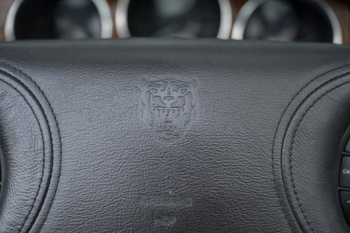 2000 Jaguar XKR à vendre (picture 61 of 151)