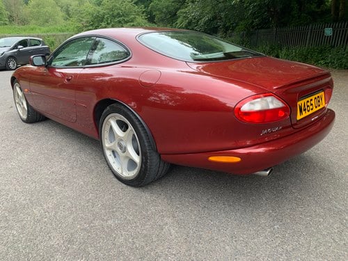 2000 Jaguar XKR à vendre (picture 8 of 89)