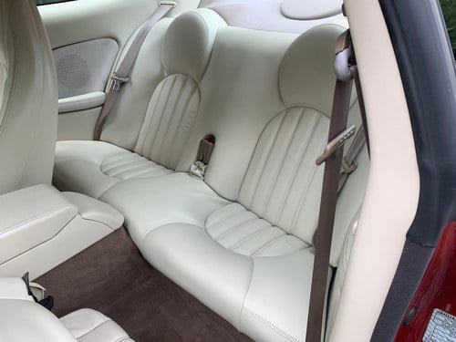 2000 Jaguar XKR à vendre (picture 32 of 89)