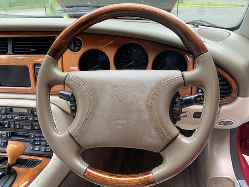 2000 Jaguar XKR à vendre (picture 41 of 89)