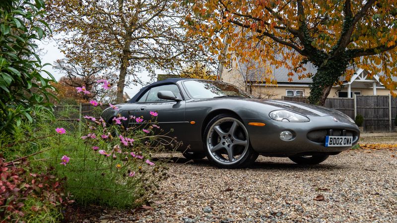 2002 Jaguar XKR convertible For Sale (picture 1 of 117)