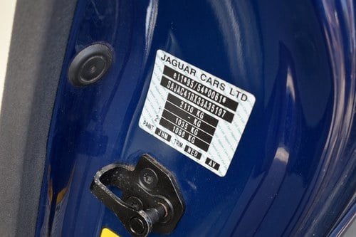 2003 Jaguar XKR For Sale (picture 124 of 127)