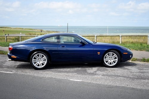 2003 Jaguar XKR For Sale (picture 7 of 127)