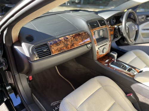 2009 Jaguar XKR 4.2 X150 Te koop (foto 38 van 104)