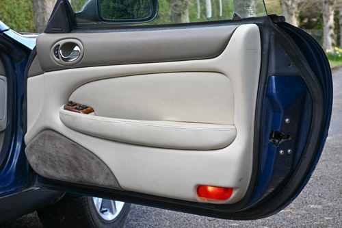 NO RESERVE - 1997 Jaguar XK8 Coupé Te koop (foto 56 van 250)