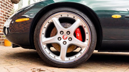 NO RESERVE - 2001 Jaguar XKR In vendita (immagine 13 di 128)