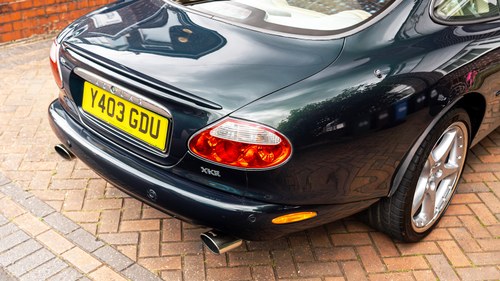 NO RESERVE - 2001 Jaguar XKR In vendita (immagine 105 di 128)