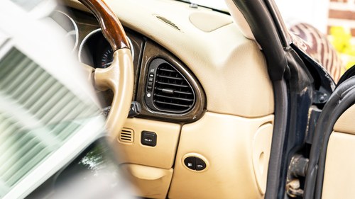 NO RESERVE - 2001 Jaguar XKR In vendita (immagine 31 di 128)