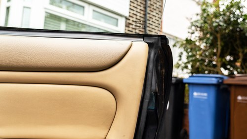 NO RESERVE - 2001 Jaguar XKR In vendita (immagine 47 di 128)