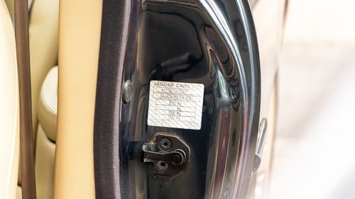 NO RESERVE - 2001 Jaguar XKR In vendita (immagine 52 di 128)