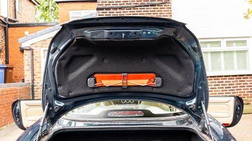 NO RESERVE - 2001 Jaguar XKR In vendita (immagine 74 di 128)