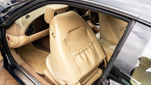 NO RESERVE - 2001 Jaguar XKR In vendita (immagine 57 di 128)