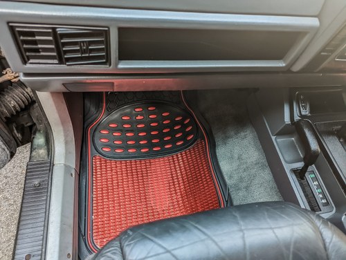 NO RESERVE - 1997 Jeep Cherokee 4 Litre à vendre (picture 35 of 96)