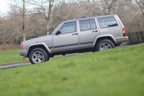 2001 Jeep Cherokee XJ For Sale (picture 7 of 294)