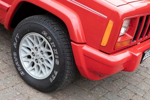 1999 Jeep Cherokee XJ Limited For Sale (picture 28 of 135)