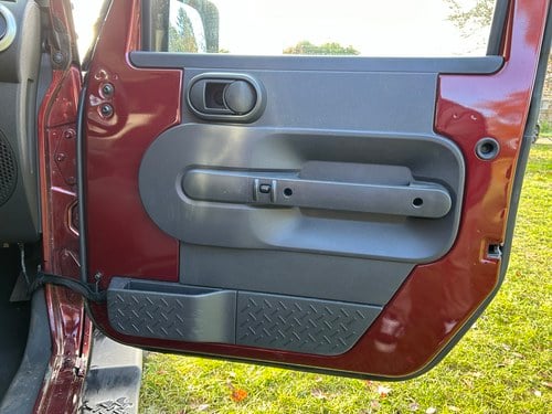 2009 Jeep Wrangler Sahara Unlimited For Sale (picture 41 of 393)