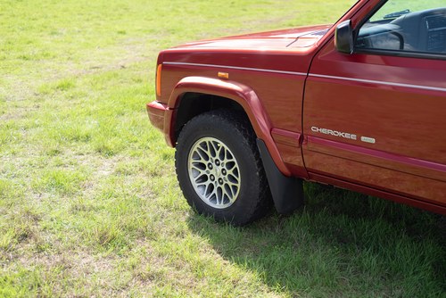 1999 Jeep Cherokee 4.0 Ltd XJ à vendre (picture 89 of 134)