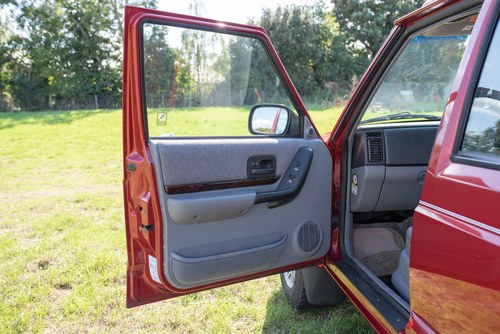 1999 Jeep Cherokee 4.0 Ltd XJ à vendre (picture 23 of 134)