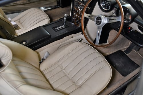 1969 Jensen FF à vendre (picture 29 of 144)