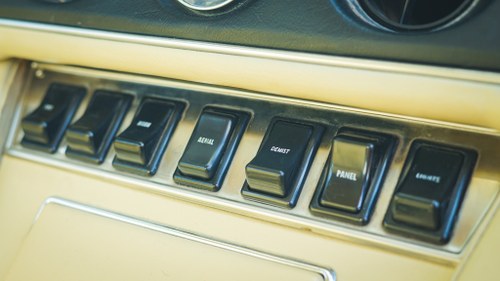 1972 Jensen Interceptor III zum Verkauf (Bild 22 von 111)