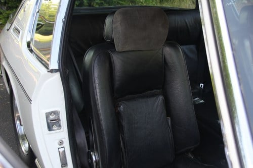 1973 Jensen Interceptor MK III Te koop (foto 52 van 167)