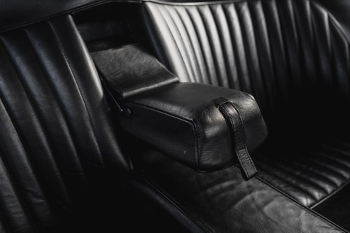 NO RESERVE - 1970 Jensen Interceptor MKII For Sale (picture 78 of 213)