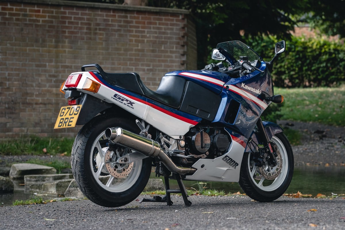 1990 Kawasaki GPX 600R Till salu via auktion